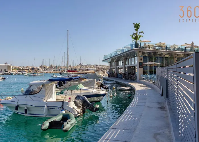 Lejlighed Spacious 3br With Private Terrace In By 360 Estates Sliema