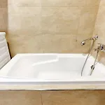 Spacious 3br With Private Terrace In By 360 Estates Daire