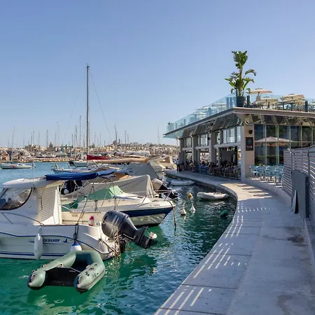 Apartament Spacious 3br With Private Terrace In By 360 Estates Sliema