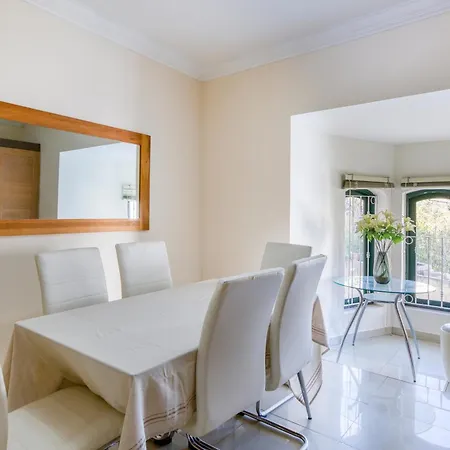Spacious 3br With Private Terrace In By 360 Estates 아파트 *