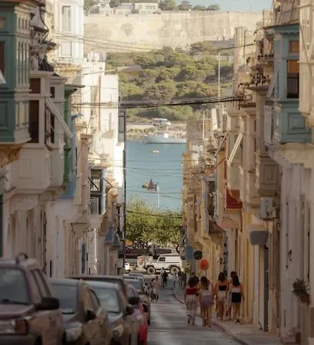 Spacious 3br With Private Terrace In By 360 Estates アパート スリーマ