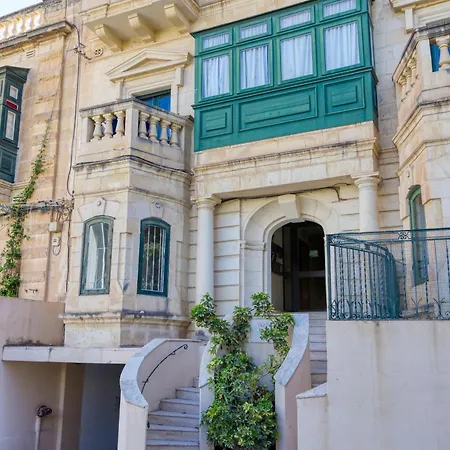 Apartament Spacious 3br With Private Terrace In By 360 Estates