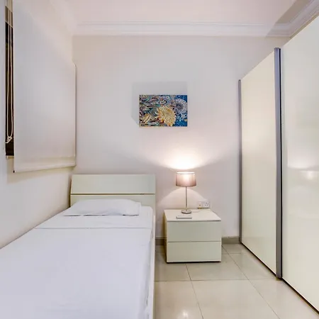 Spacious 3br With Private Terrace In By 360 Estates Apartament Sliema